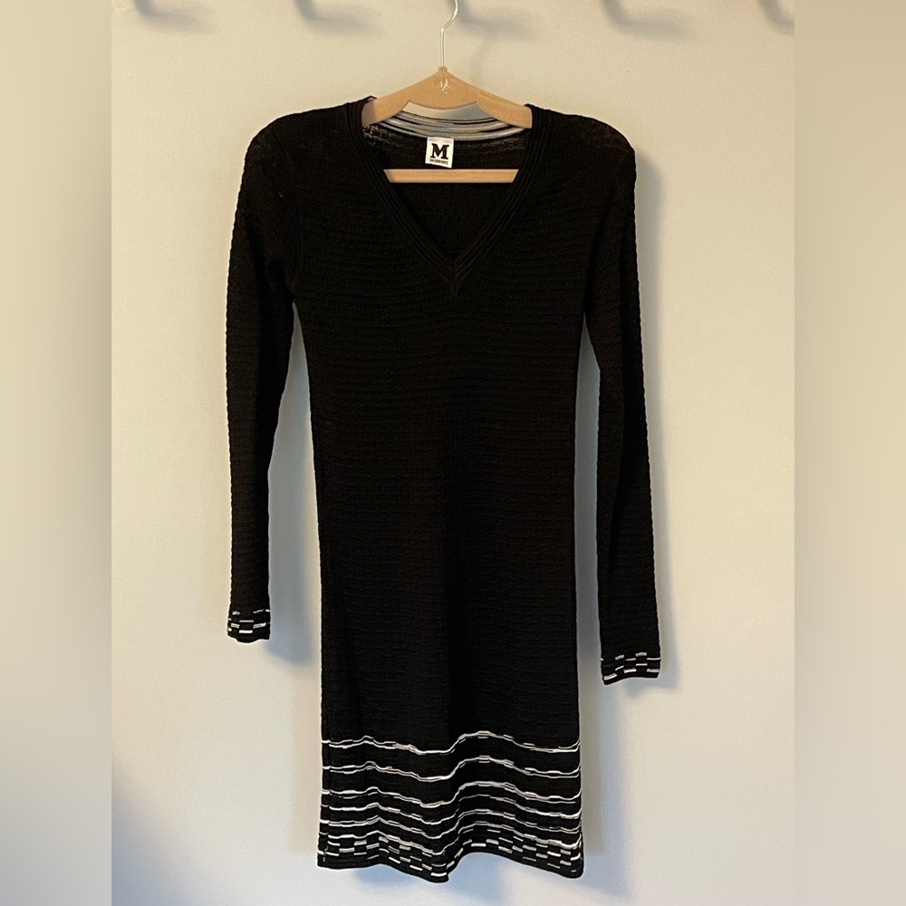 Missoni Long sleeve V-neck Black with White Trim Sweater Dress XS